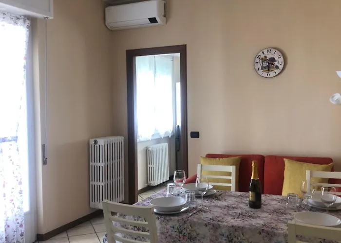 La Terrazza Degli Oleandri Appartement *