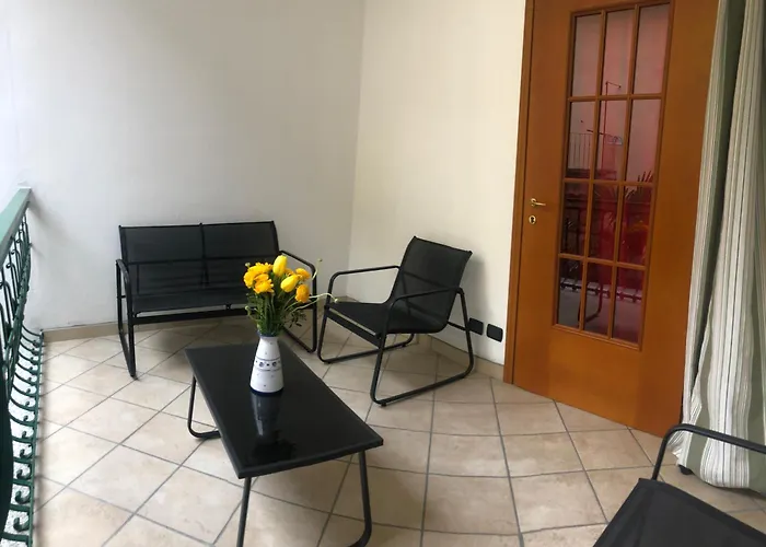 La Terrazza Degli Oleandri 스트레사