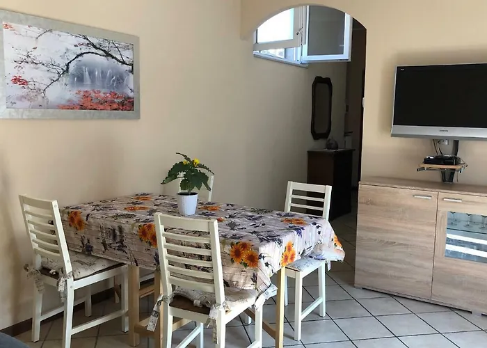 Lägenhet La Terrazza Degli Oleandri