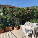 Apartment La Terrazza Degli Oleandri